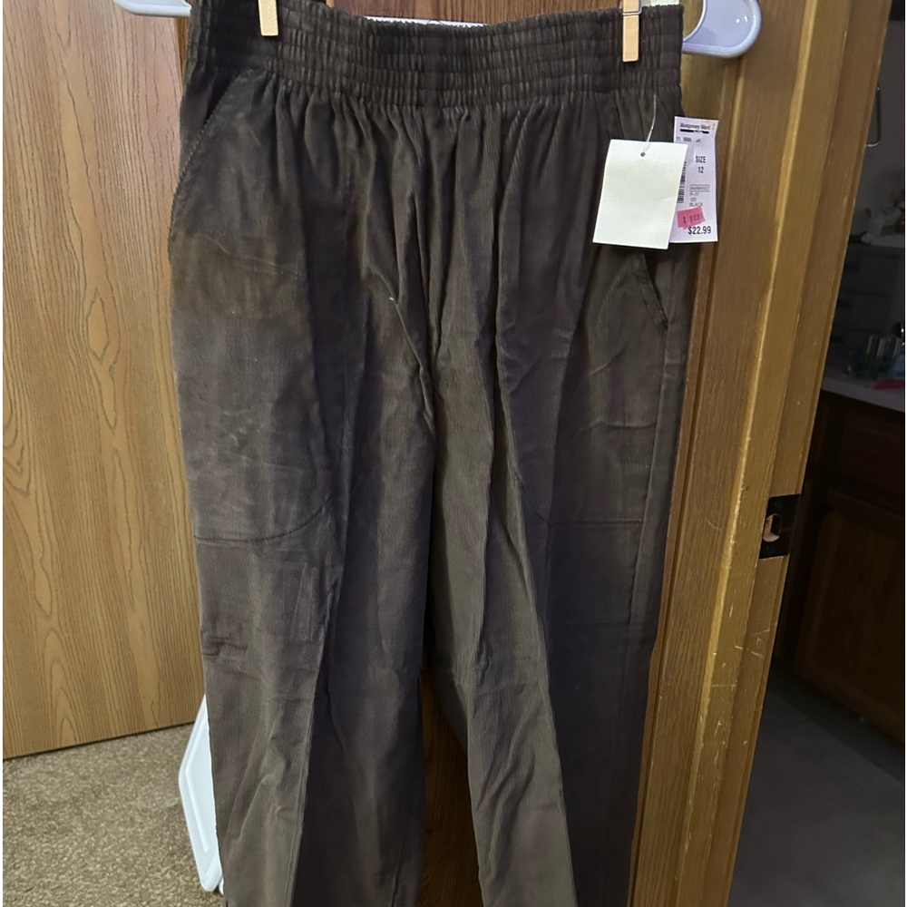 Women’s vintage Black corduroy pants. New With Tags